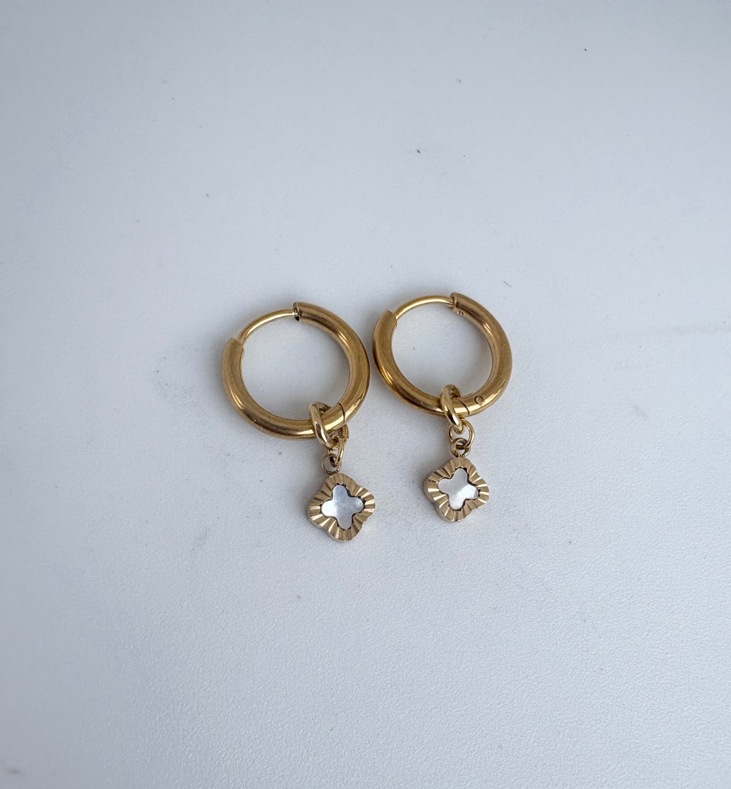 Mini Clover Hoops