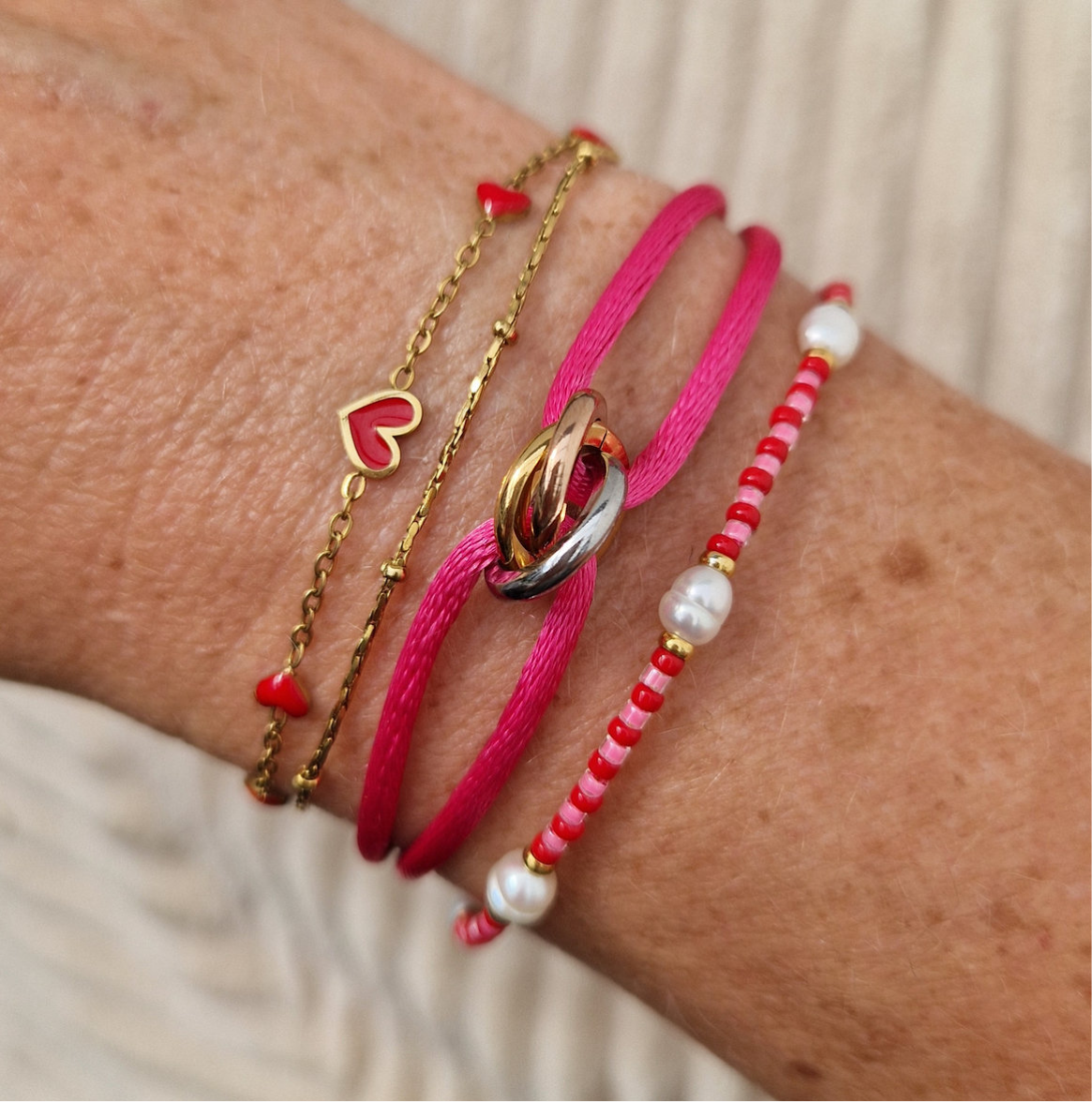 Hearts bracelet