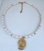 Big pearl shell