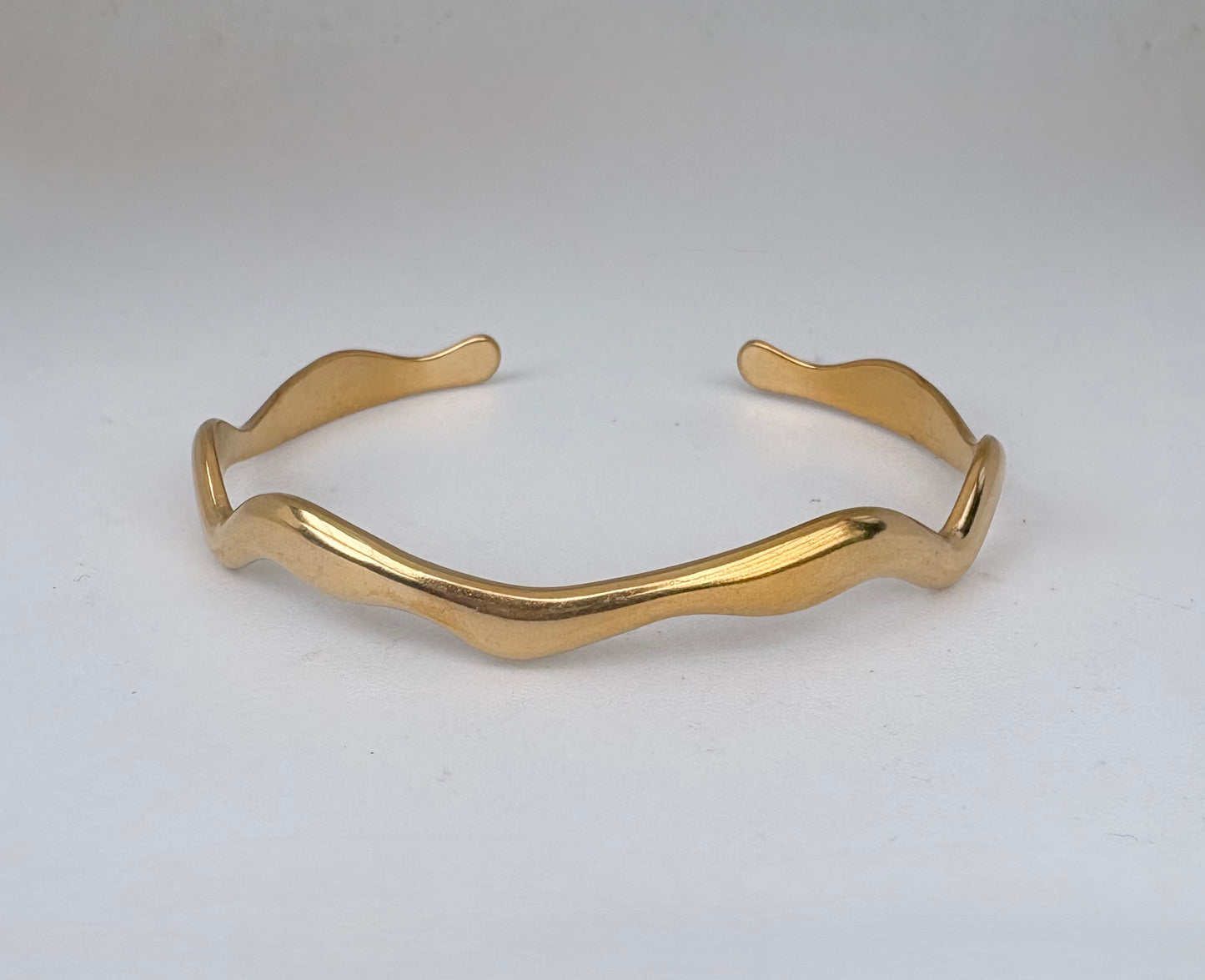 Bangle wave