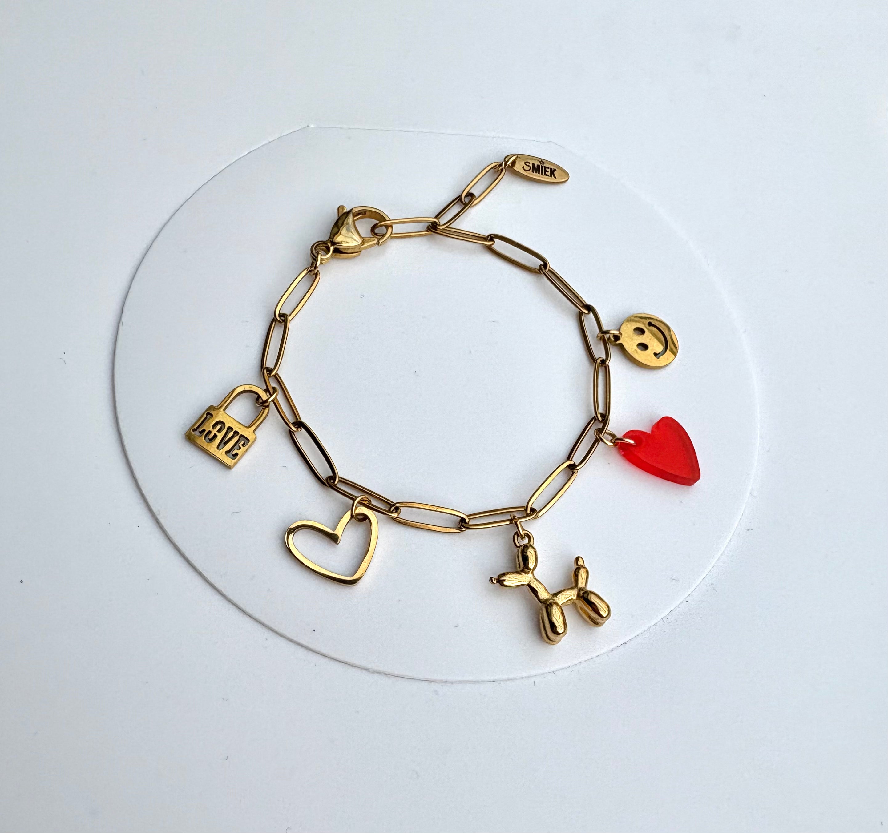 Charm bracelet