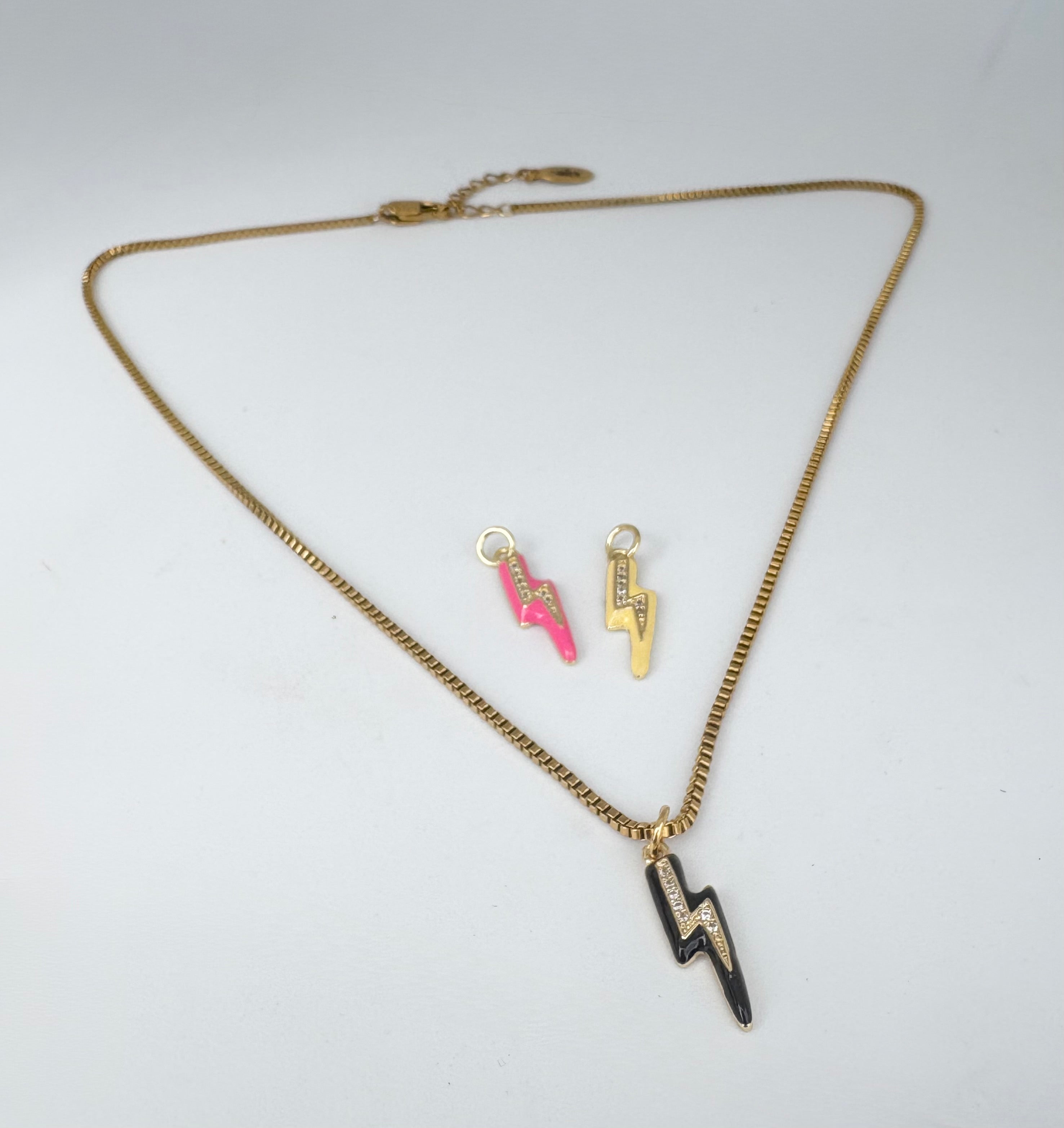 Stainless steel gouden ketting met gold-plated bliksemschicht.